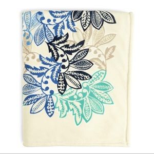 Plush throw blanket- Santiago